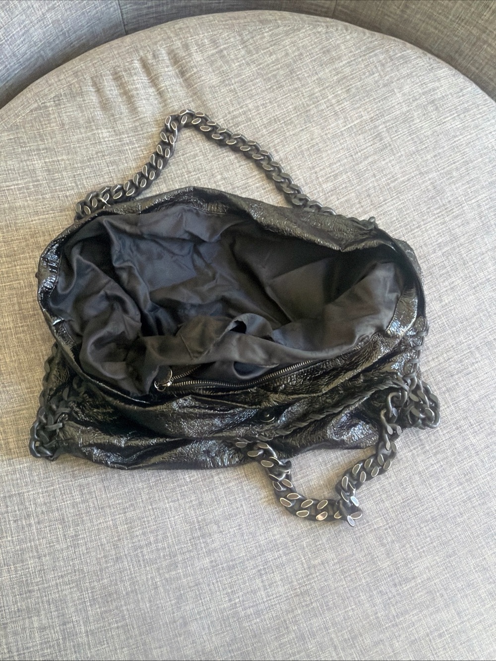 Stella McCartney Black Shiny Chain-Trim Tote - Picture 9 of 11